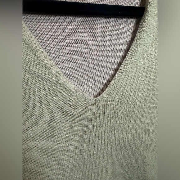 Eileen Fisher V-Neck‎ Knit Sweater – Pale Green & Tan | Women’s Medium - Picture 7 of 12